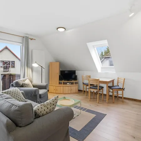 Apartment Vineta *